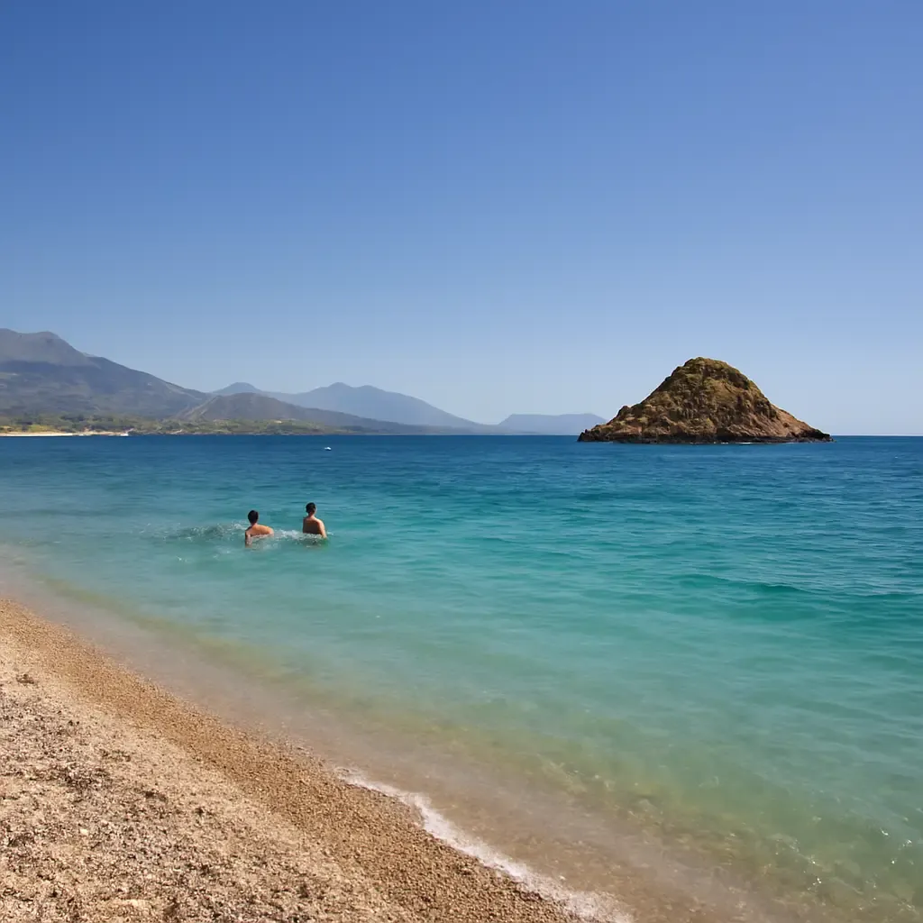 Stranden altea - Playa de la Olla en het eilandje